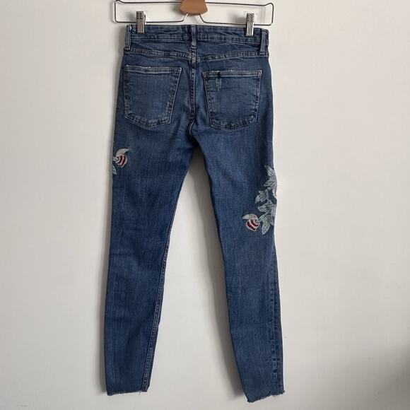 Zara Woman Jeans 2 Skinny 3D Roses Embroidered Ankle Trendy Boho Casual Blue - Picture 7 of 9